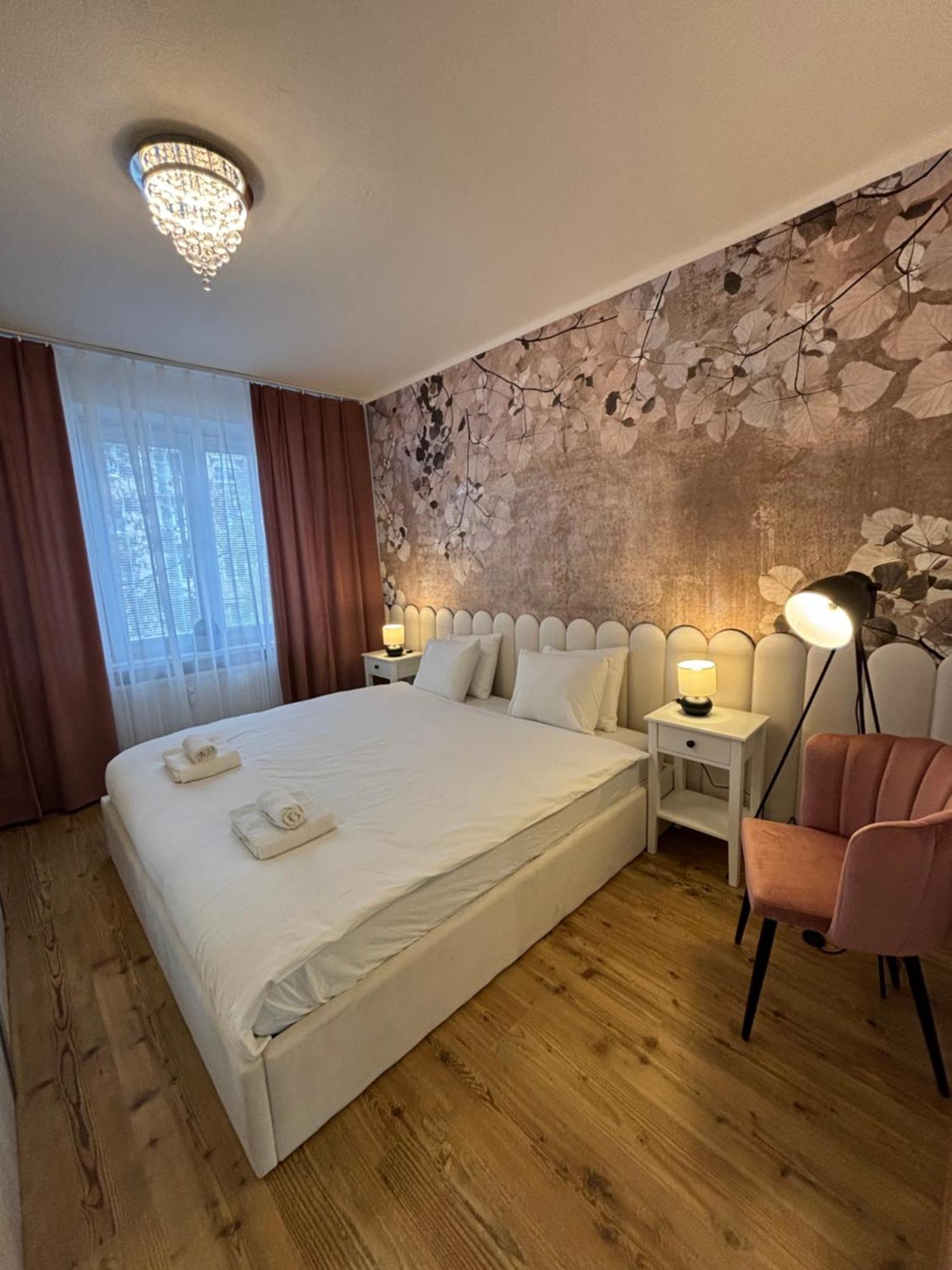 City Heart Luxury Apartment Nové Zámky 外观 照片