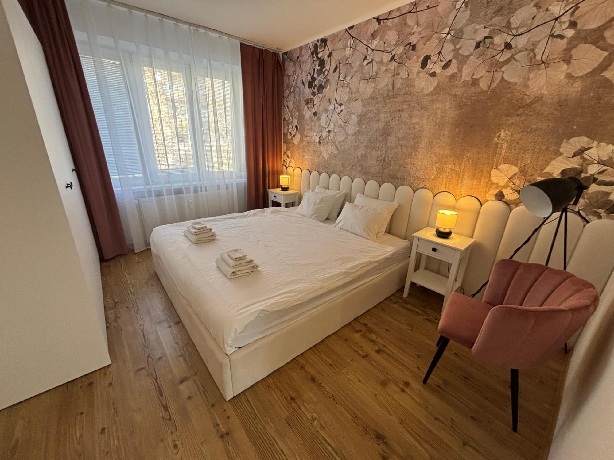City Heart Luxury Apartment Nové Zámky 外观 照片